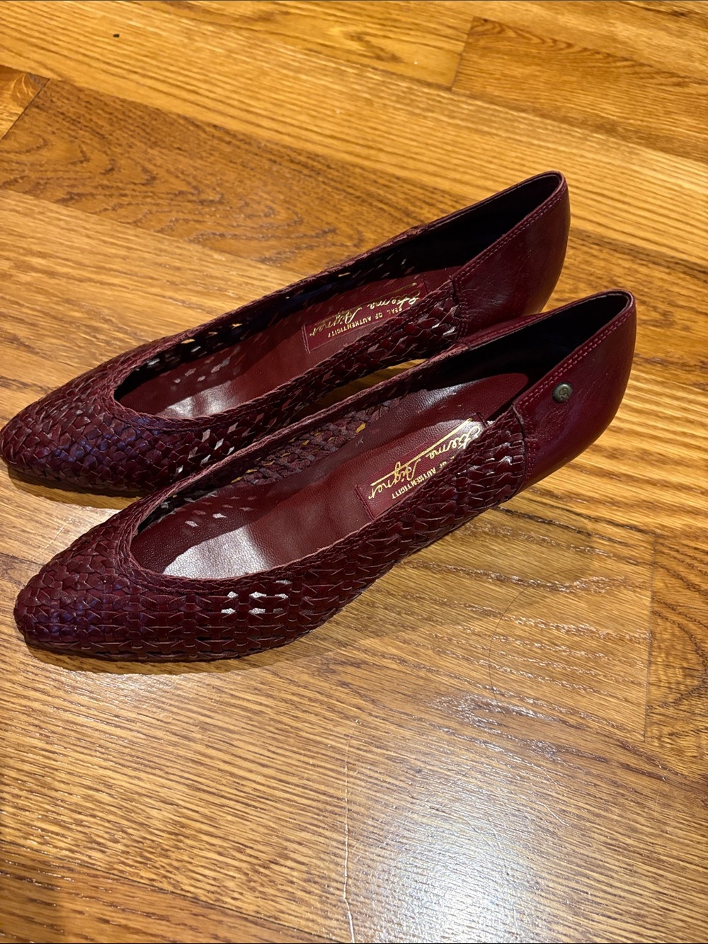 Vintage Etienne Aigner Women's Woven Burgundy Pointed Toe heels
